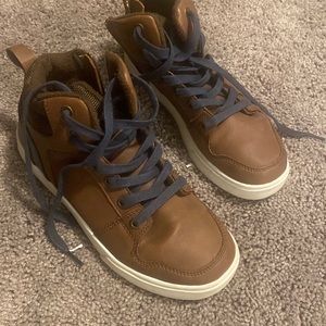 Boys Big Kids - Size 5 (Amazon Essentials)